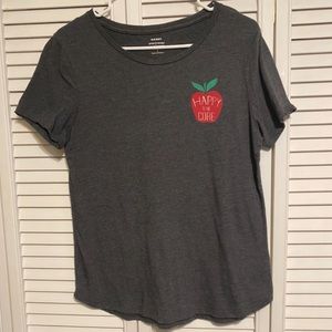 Old Navy T-shirt
